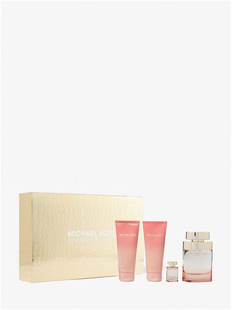 michael kors wonderlust gift set 4 piece|Michael Kors 4.